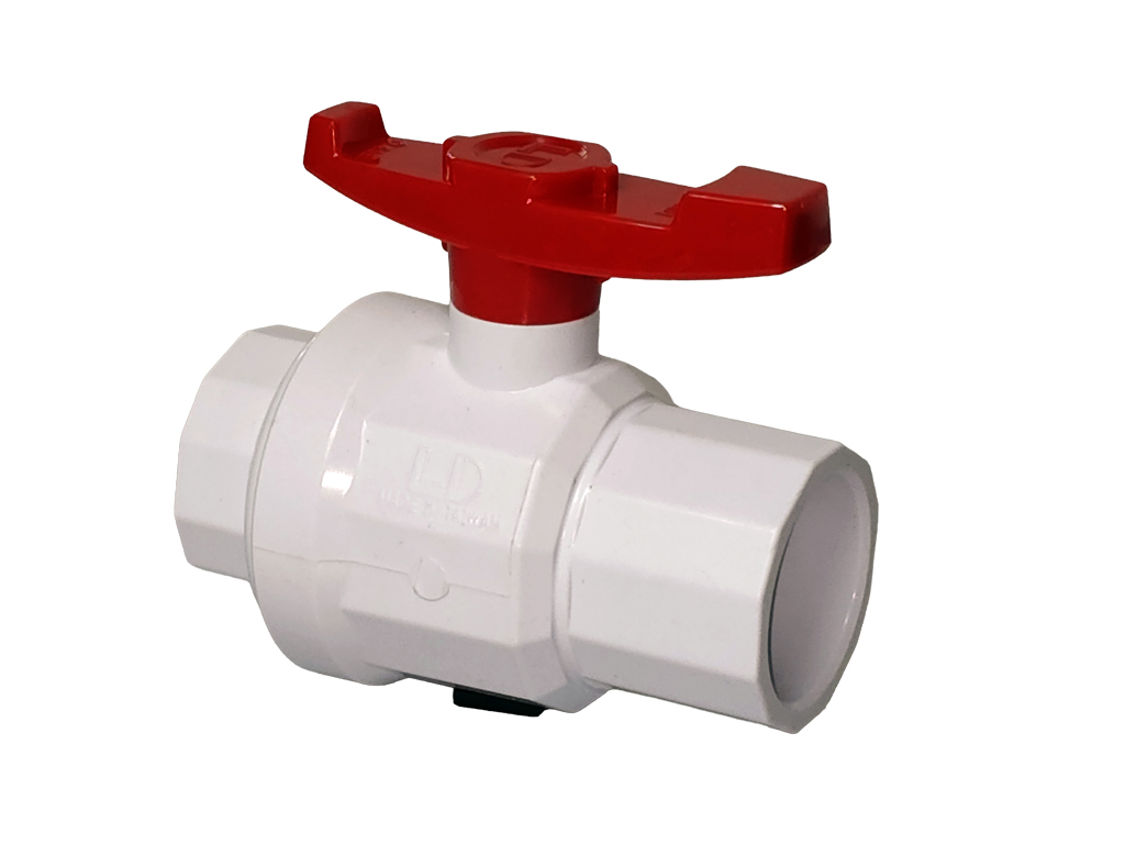 LD 1-1/4" PVC Ball Valve (White)